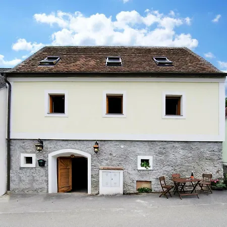 Weinkellerurlaub Röschitz * Roggendorf