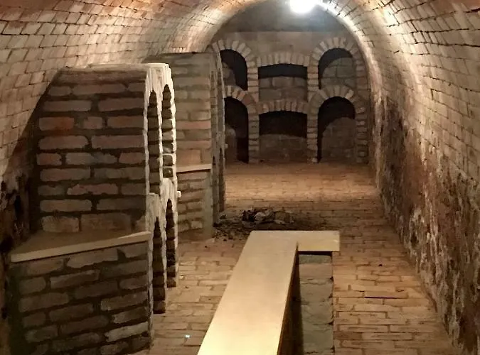 Weinkellerurlaub Roeschitz * Roggendorf